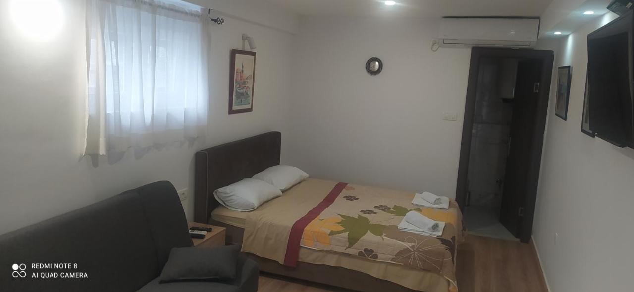 Apartments Erakovic Nikšić Eksteriør billede