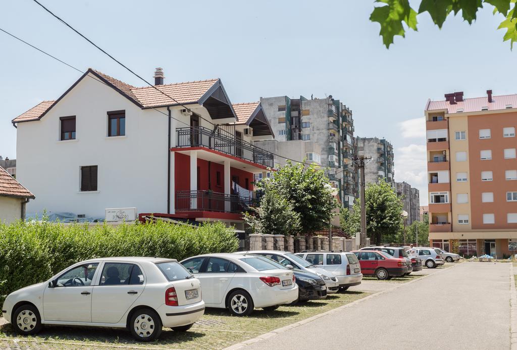 Apartments Erakovic Nikšić Eksteriør billede