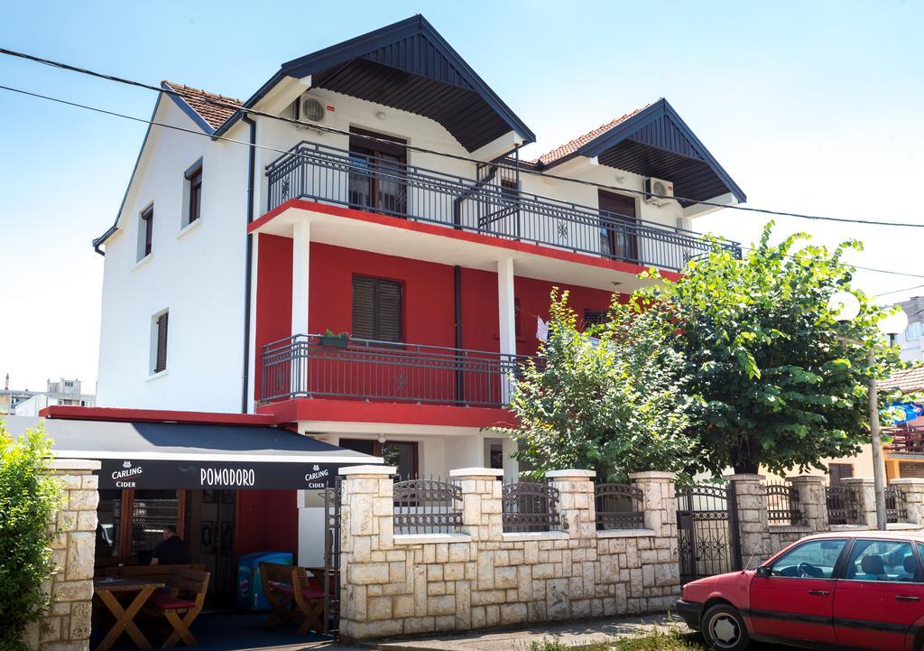 Apartments Erakovic Nikšić Eksteriør billede