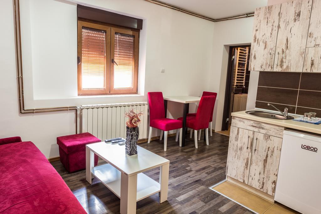 Apartments Erakovic Nikšić Eksteriør billede