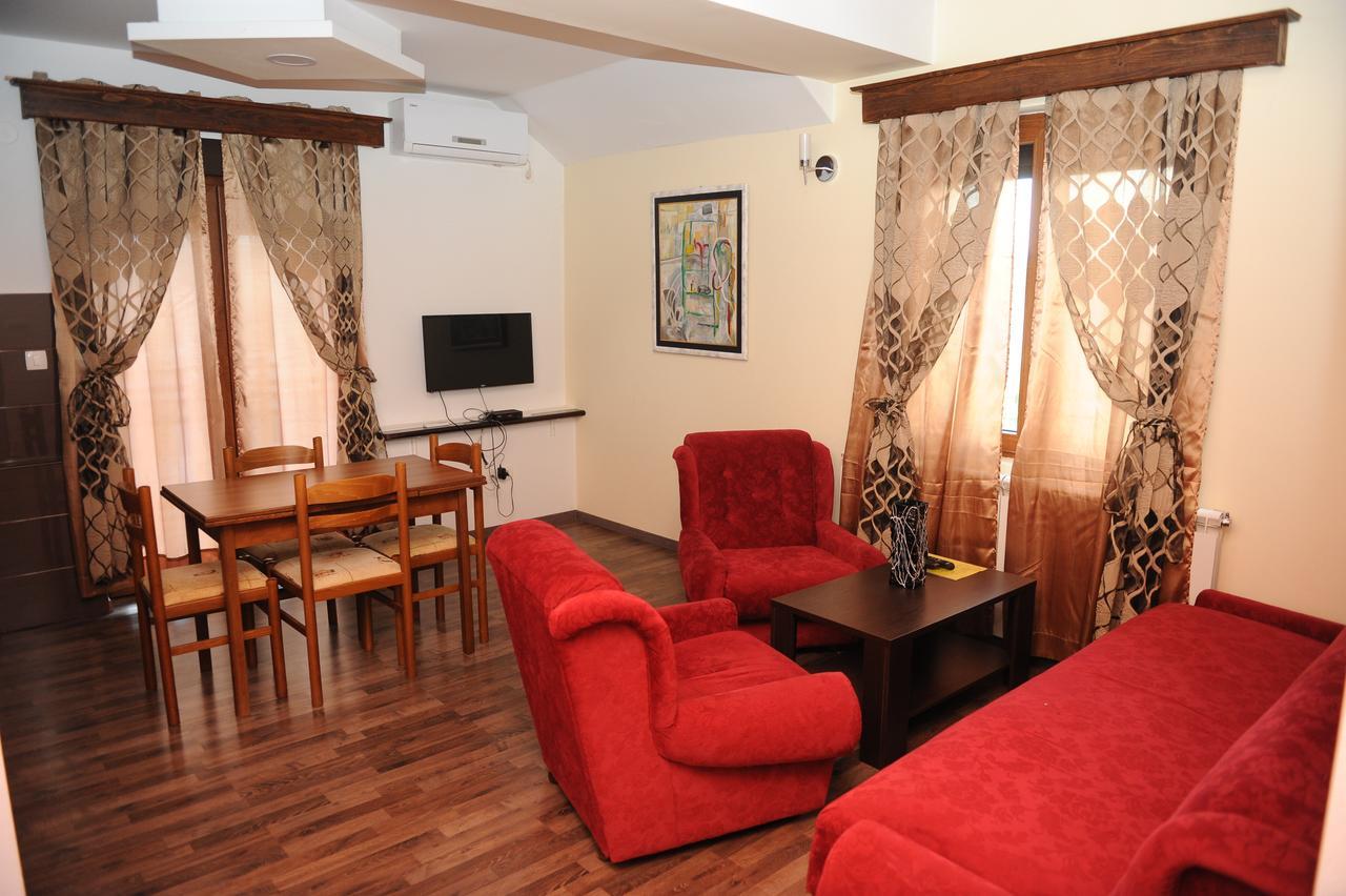 Apartments Erakovic Nikšić Eksteriør billede