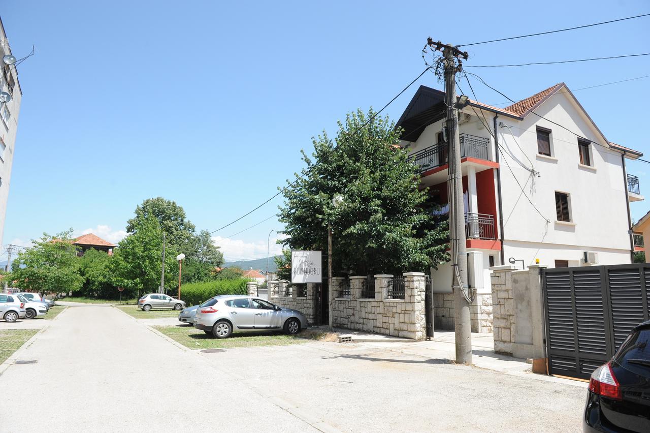 Apartments Erakovic Nikšić Eksteriør billede